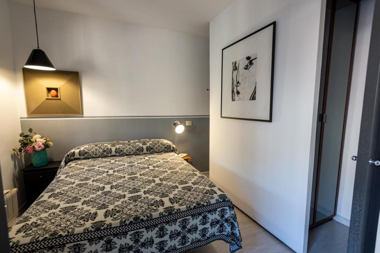 Apartment Banchi Nove, Penthouse Full Of Light And Silence