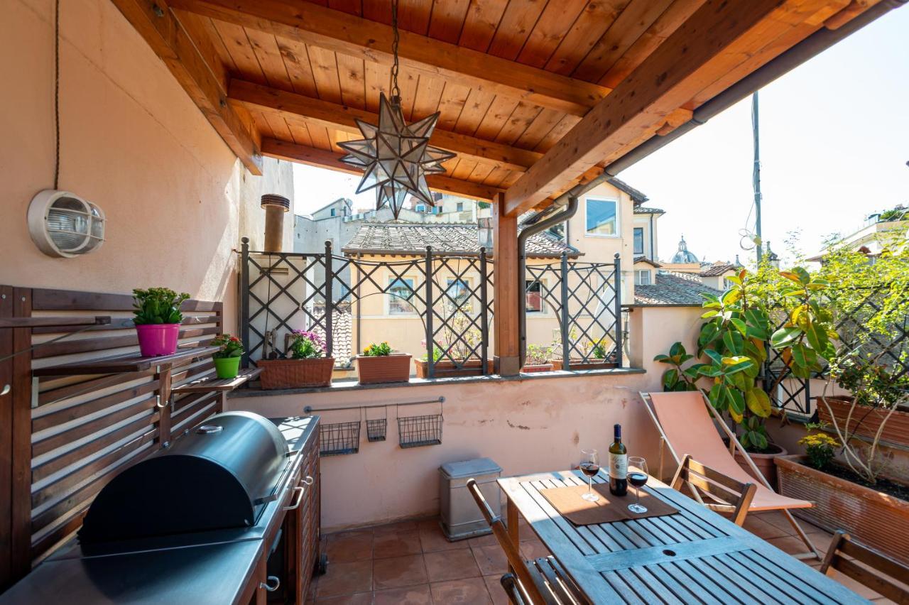 Banchi Nove, Penthouse Full Of Light And Silence Rome